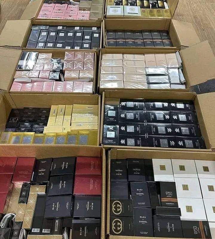 Assorted Perfumes Pallet Branded Fragrance Wholesale Liquidation Inventory