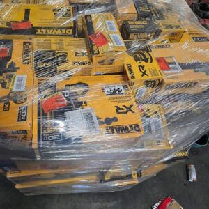 dewalt tool pallet (power tools load)