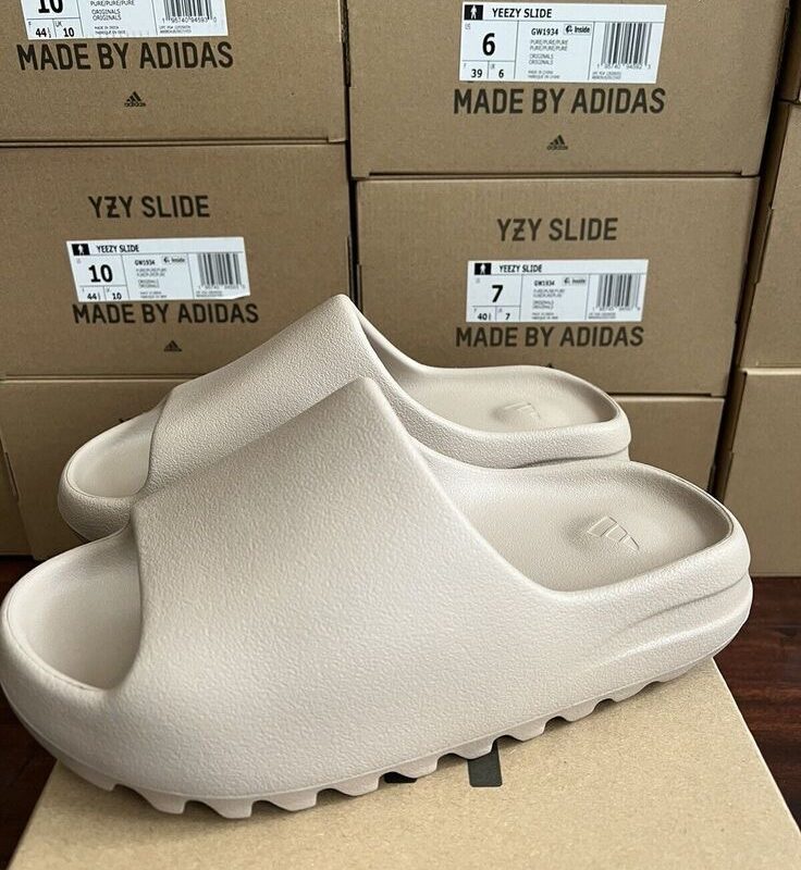 yeezy slides pallets bulk trending footwear resale