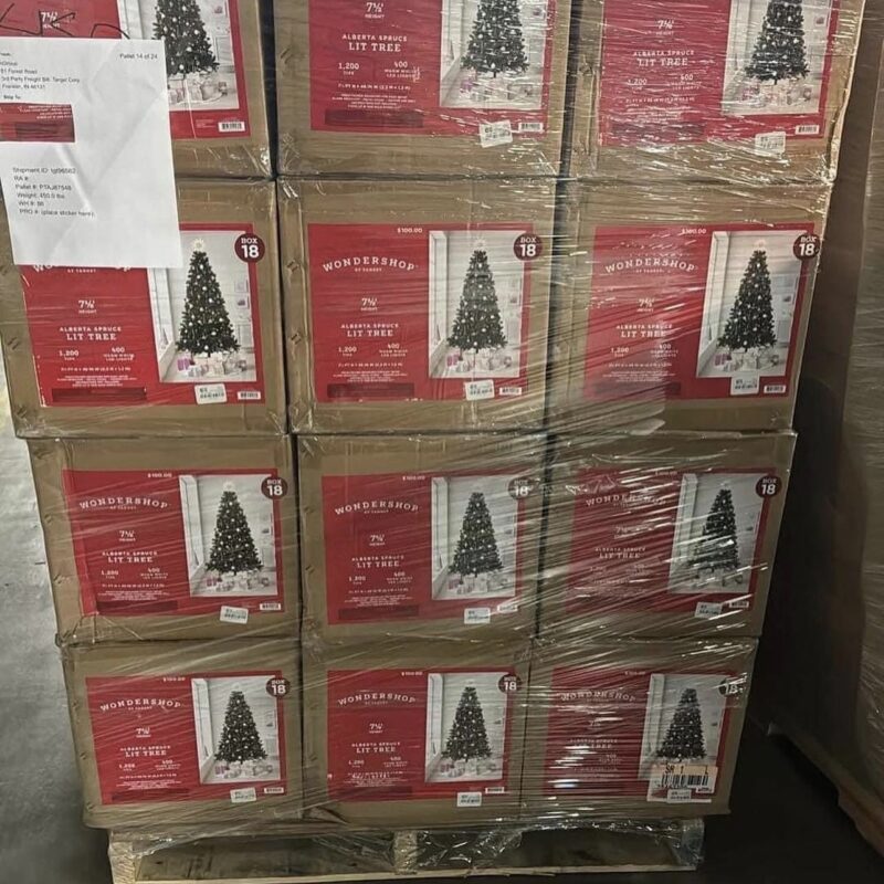 Christmas Trees Pallets bulk holiday inventory