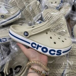 crocs pallets (footwear load)