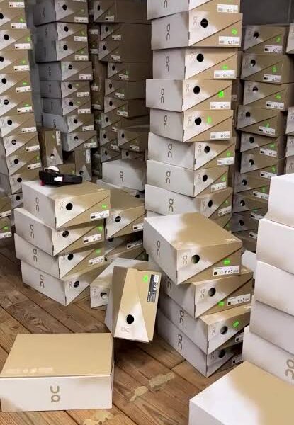 Cloud Nova Shoes Pallets