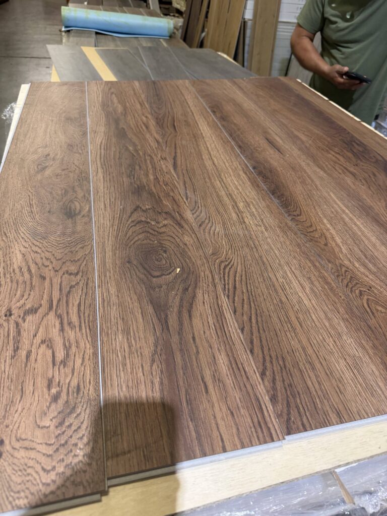 wholesale flooring inventory