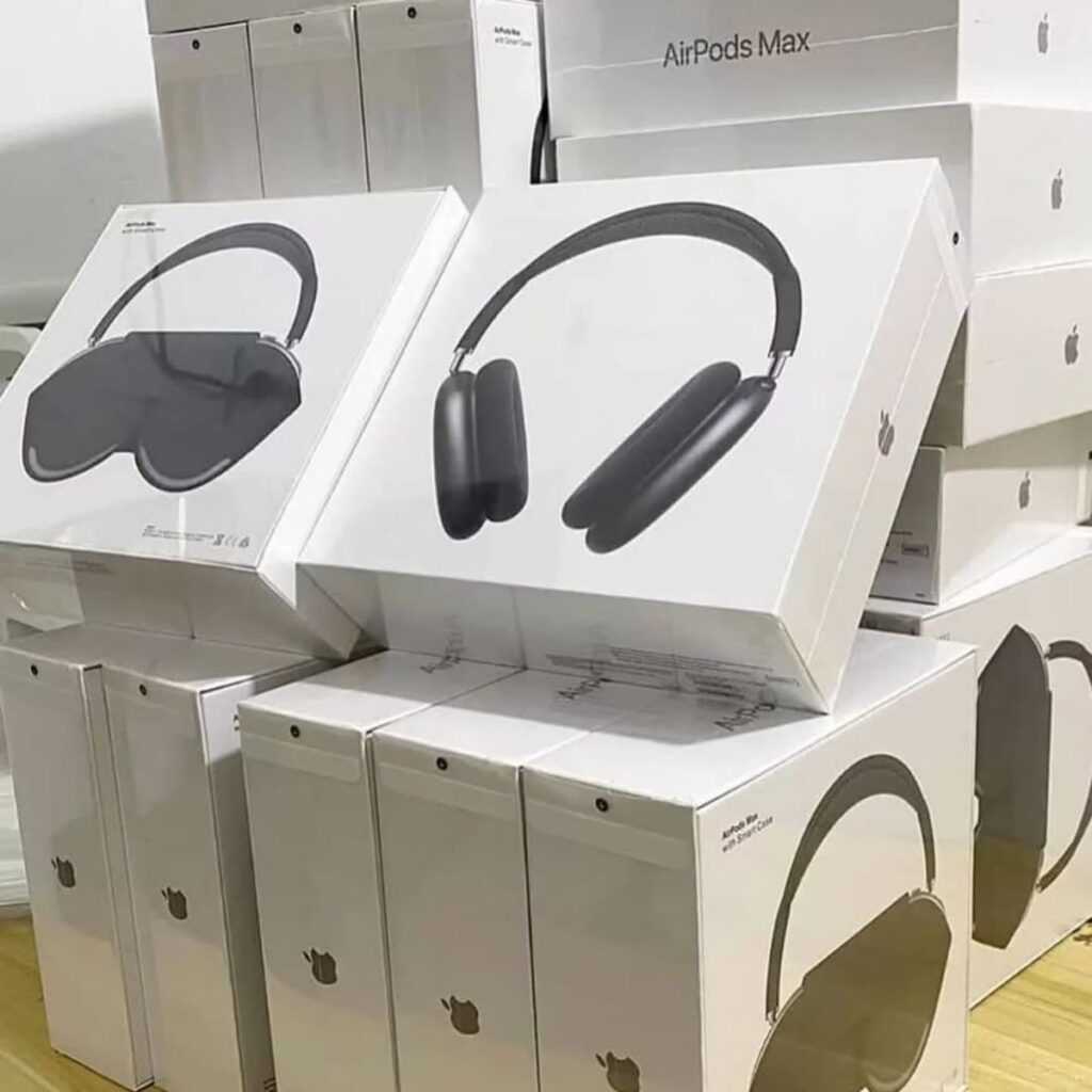 AirPod Max Pallets: 10 Powerful Reasons Electronics Resellers Profit in 2026 AirPod Max liquidation pallets