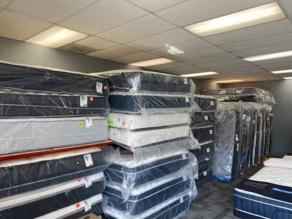 bedding liquidation merchandise