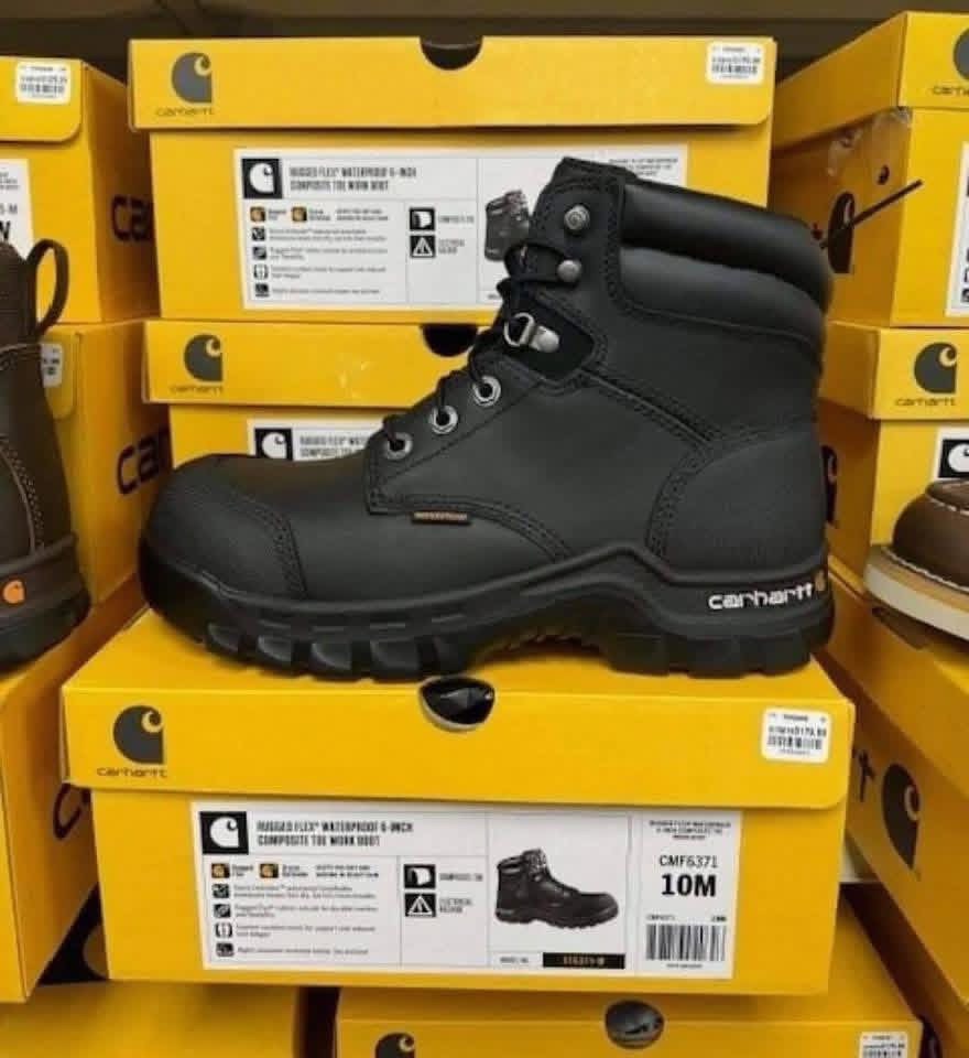 Carhartt boots pallets