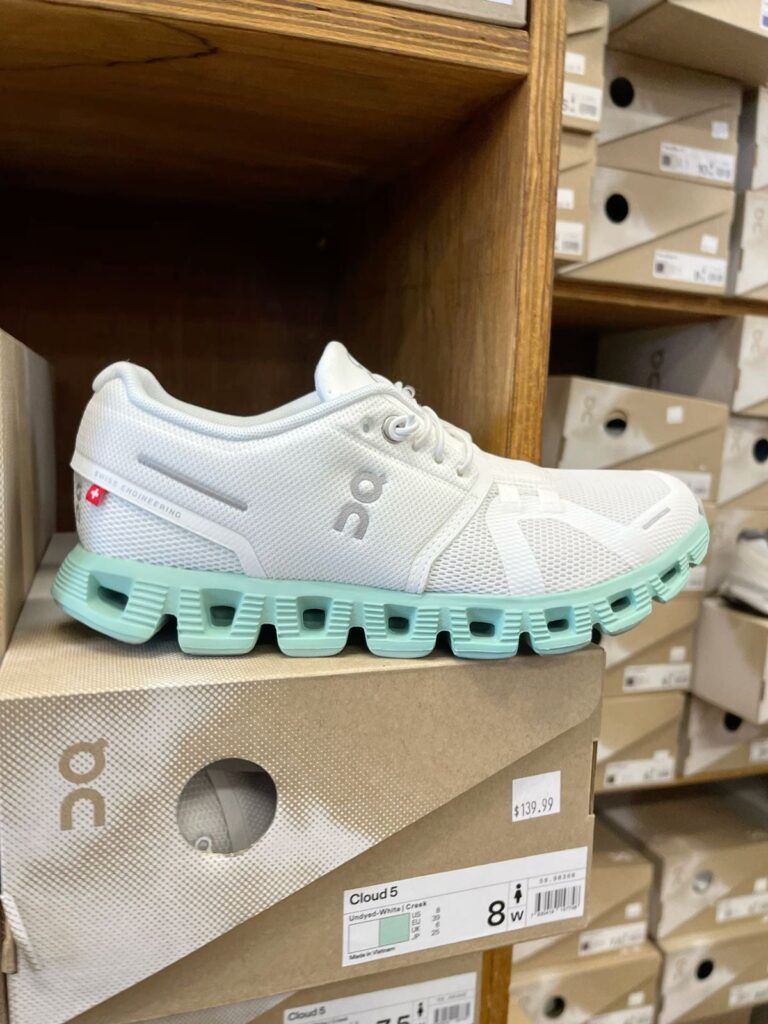cloud nova shoes liquidation pallets