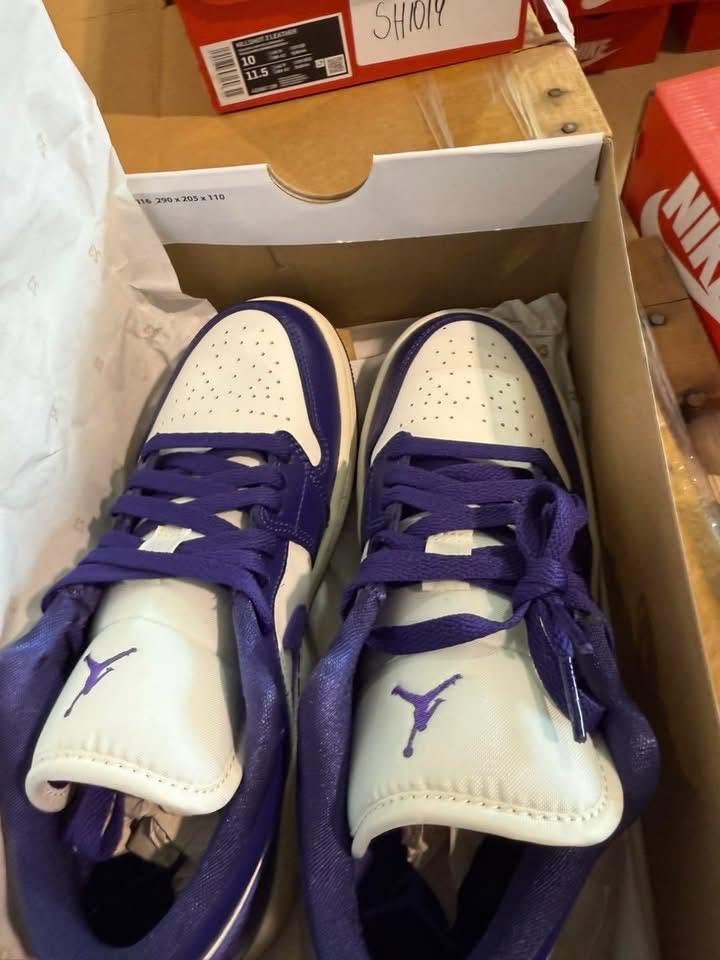 Nike footwear liquidation merchandise