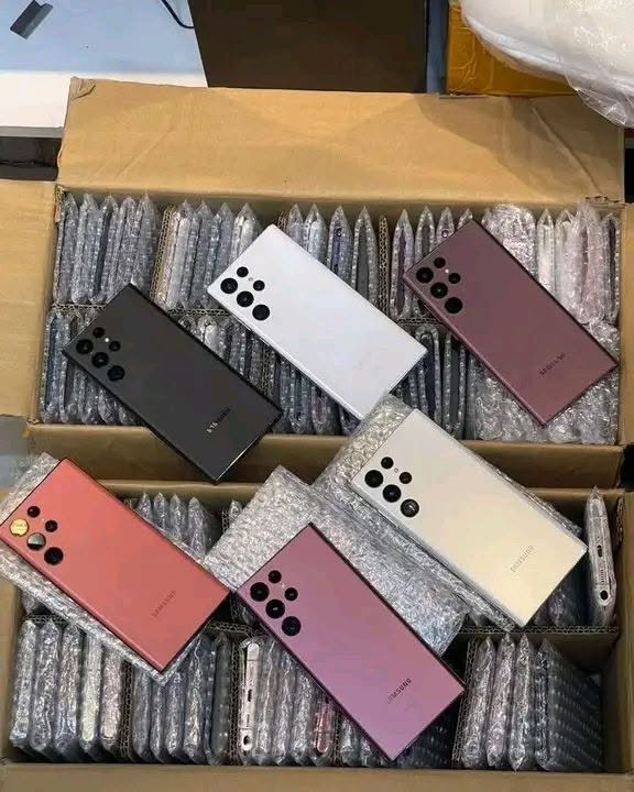 Samsung smartphone liquidation pallets