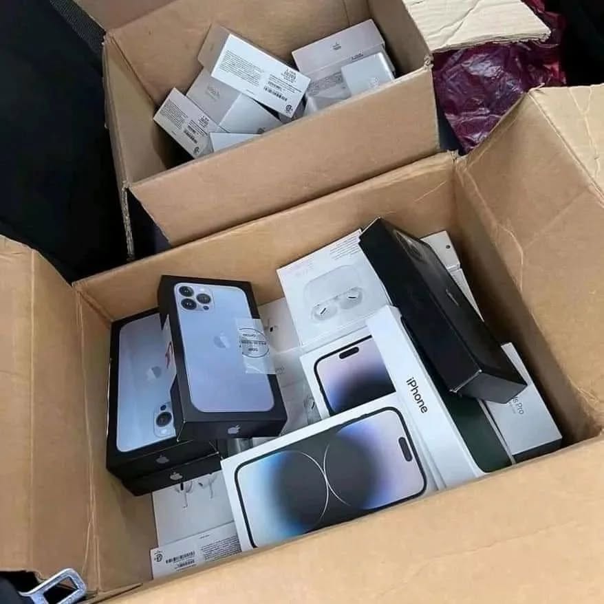 Bulk iPhone wholesale inventory
