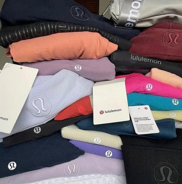 Lululemon clothing liquidation pallets