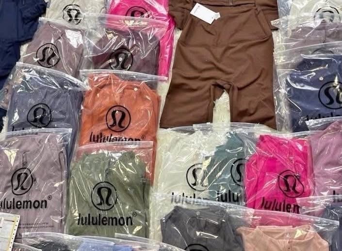 Lululemon athletic wear wholesale inventory