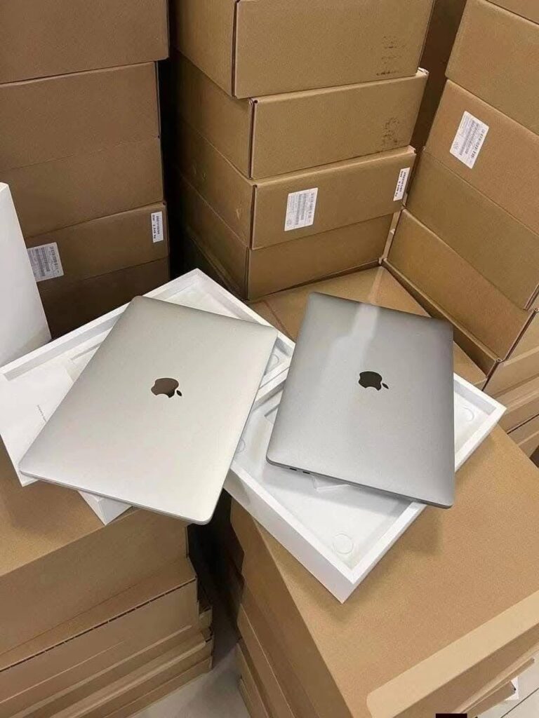Wholesale MacBook Pro inventory